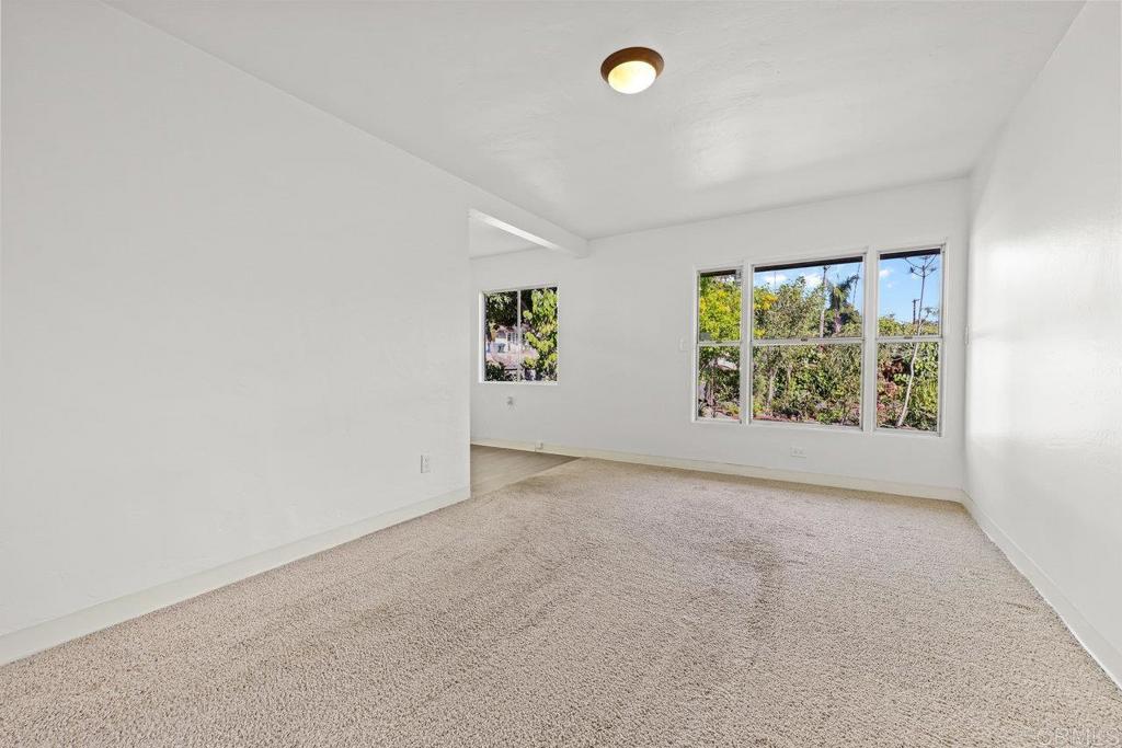 4530-32 4th Street La Mesa, CA 91941 - Photo 18 of 50 an empty room with windows