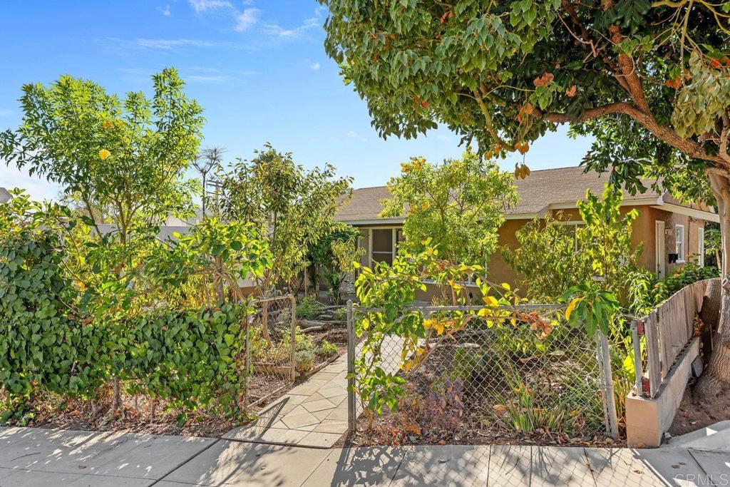 4530-32 4th Street La Mesa, CA 91941 - Photo 26 of 50 a view of a garden with pathway
