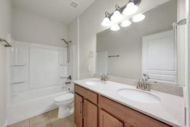 $3,250 | 126 Pioneer Canyon Place, Tomball, TX 77375