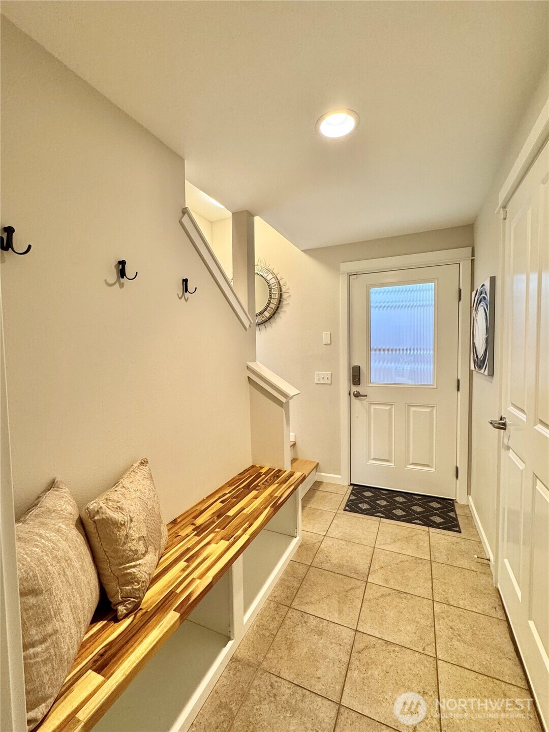 2138 North 113th Street, Unit B Seattle, WA 98133 - Photo 29 of 37