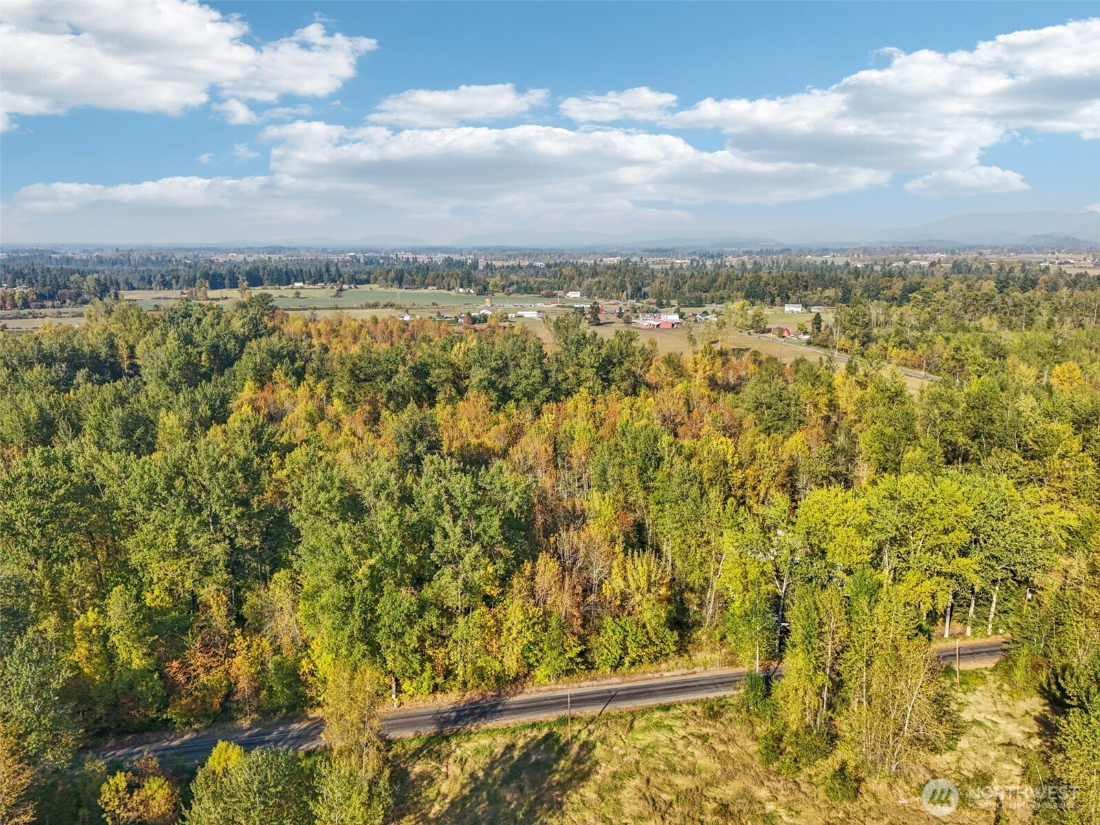 27515 Entwhistle Road East Buckley, WA 98321 - Photo 15 of 17