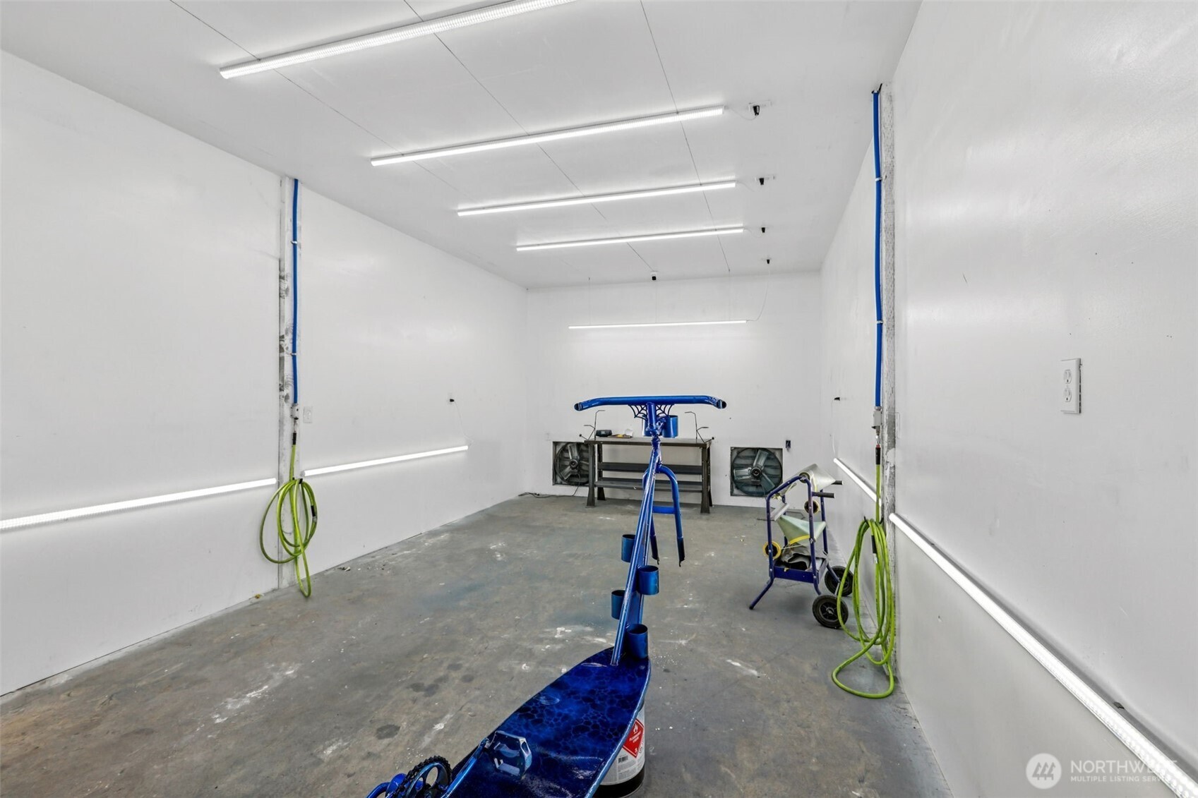 27515 Entwhistle Road East Buckley, WA 98321 - Photo 7 of 17