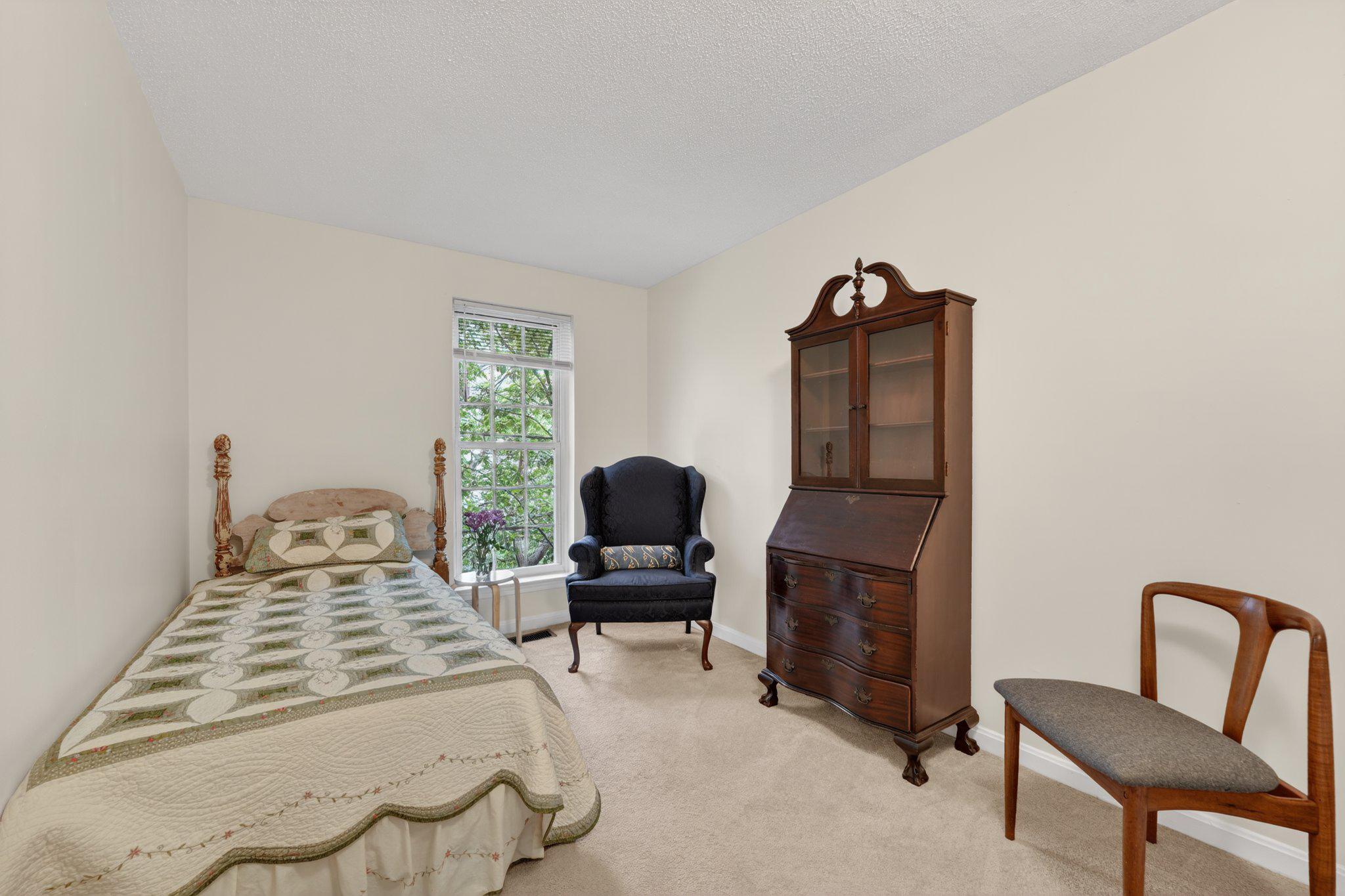 1107 Harvard Street Northwest, Unit R Washington, DC 20009 - Photo 13 of 20 Forth Bedroom