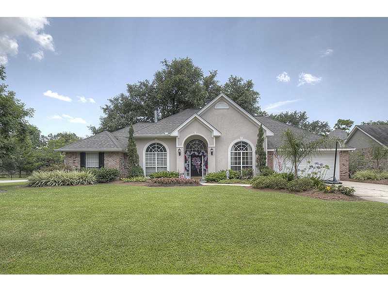1392 South Ridge Drive Mandeville, LA 70448 - Photo 2 of 18 Gallery Image 2
