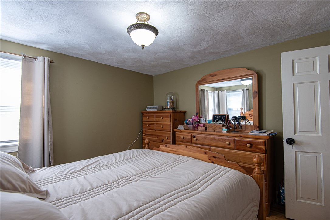 58 Schofield Street West Warwick, RI 02893 - Photo 13 of 24