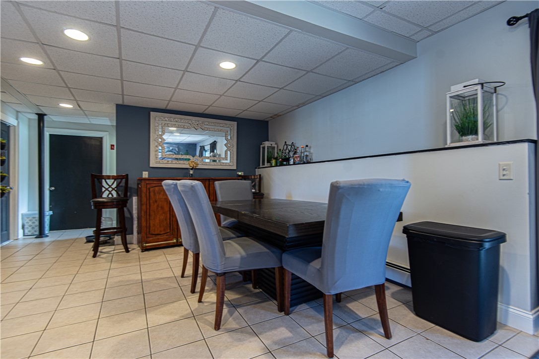 58 Schofield Street West Warwick, RI 02893 - Photo 5 of 24