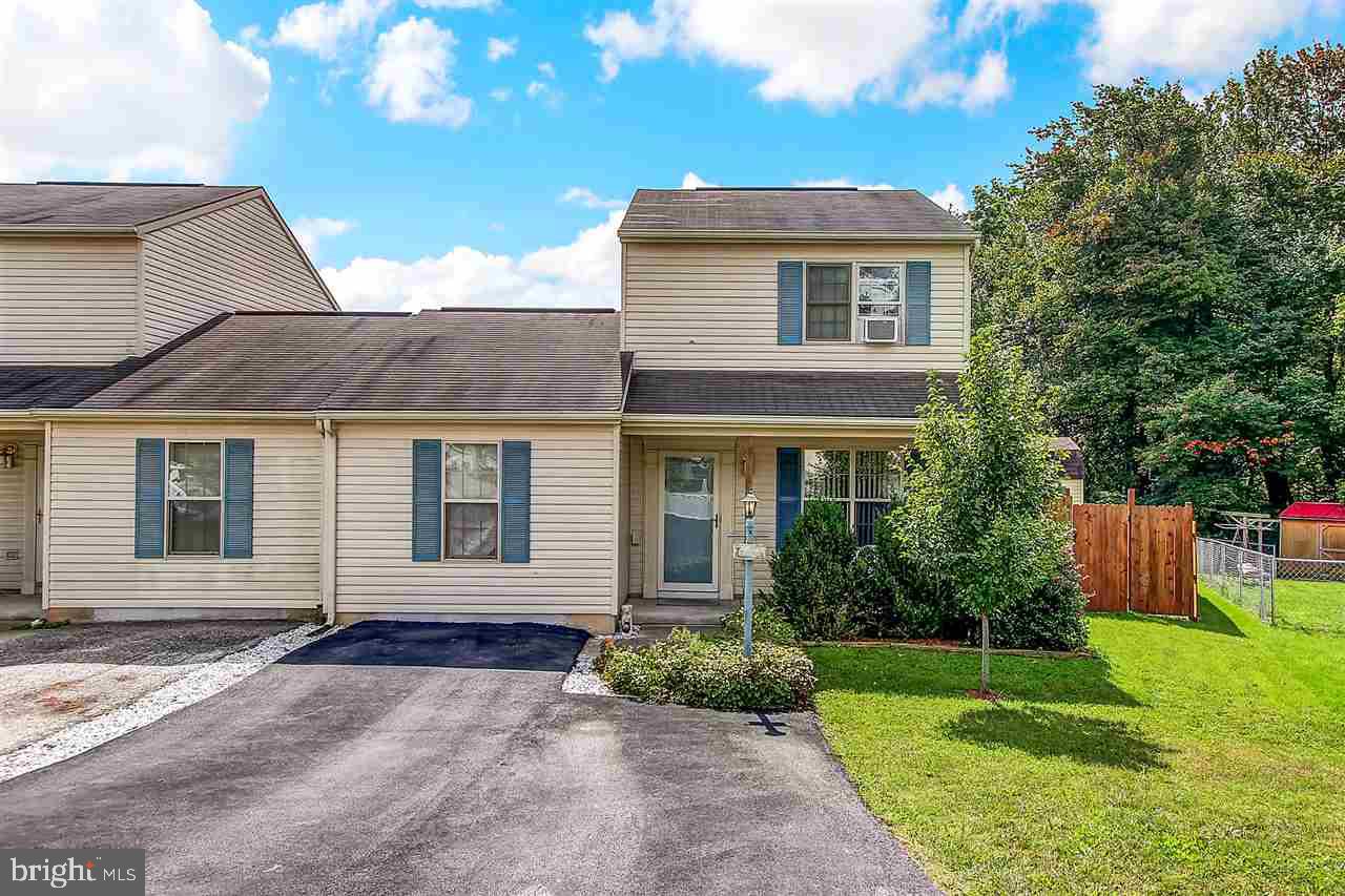 3122 Sundial Road Dover, PA 17315 - Photo 1 of 25 Gallery Image 1