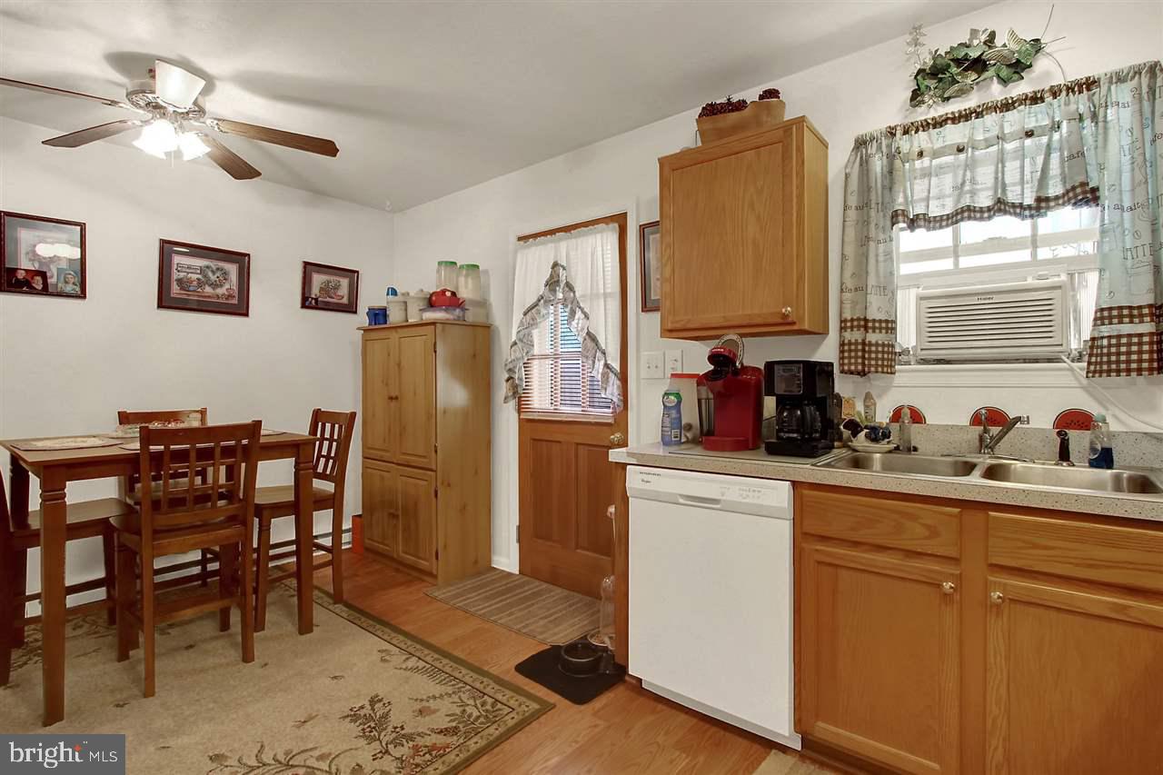 3122 Sundial Road Dover, PA 17315 - Photo 5 of 25 Gallery Image 5