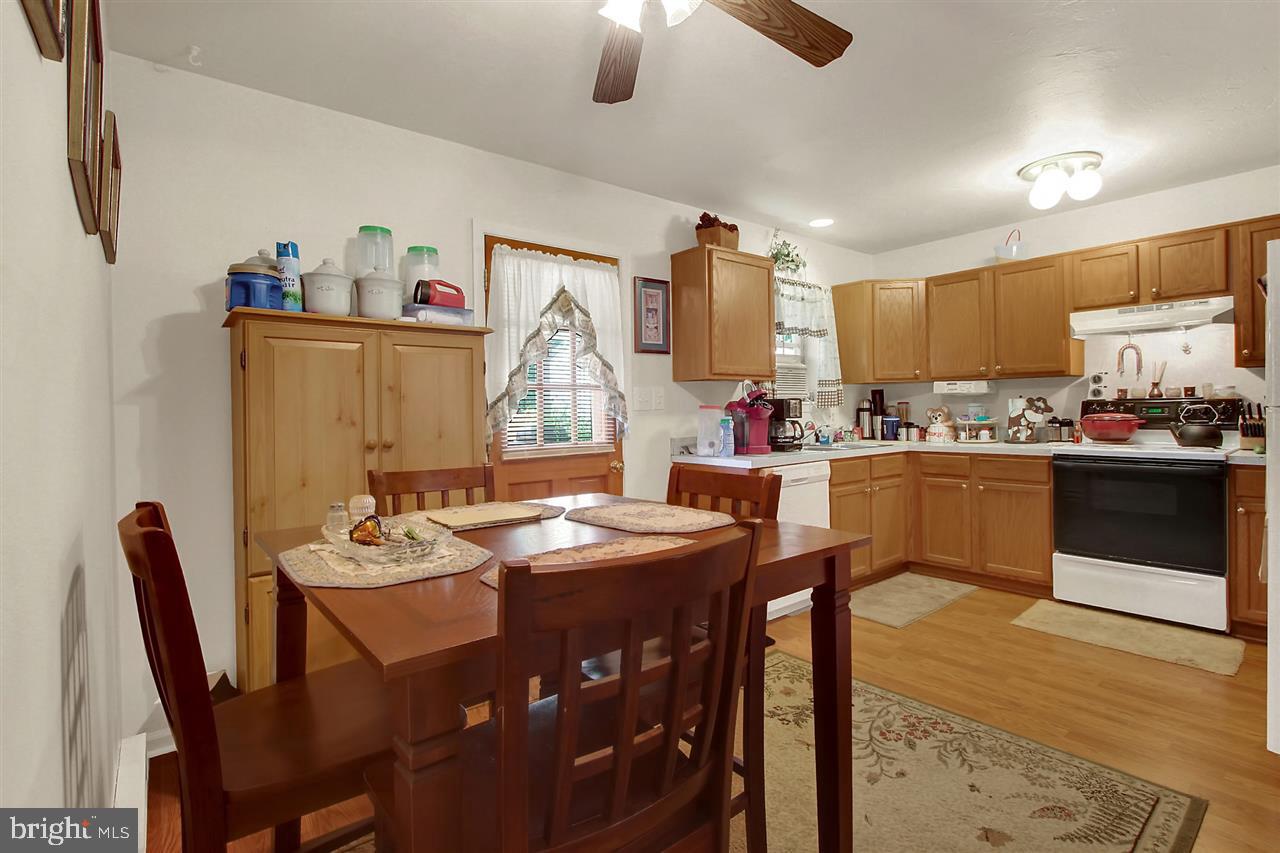 3122 Sundial Road Dover, PA 17315 - Photo 9 of 25 Gallery Image 9