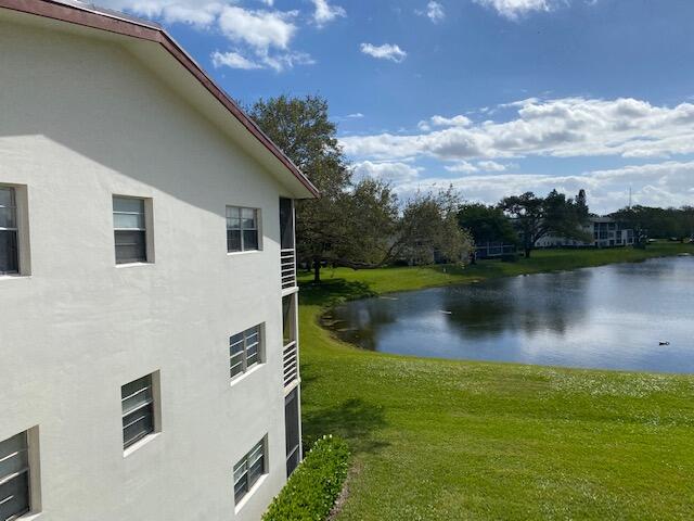 32 Fanshaw A Boca Raton, FL 33434 - Photo 14 of 15 IMG_3314