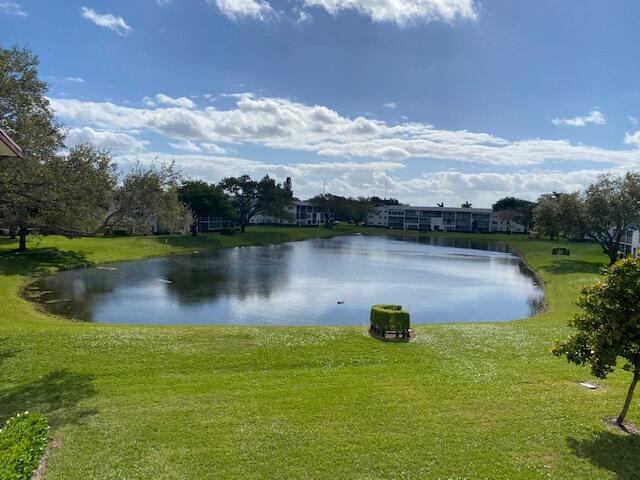 32 Fanshaw A Boca Raton, FL 33434 - Photo 3 of 15 IMG_3315