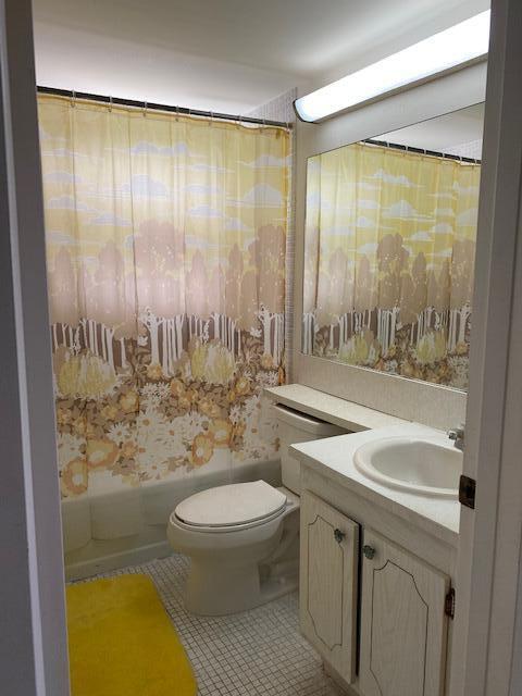 32 Fanshaw A Boca Raton, FL 33434 - Photo 8 of 15 IMG_3300