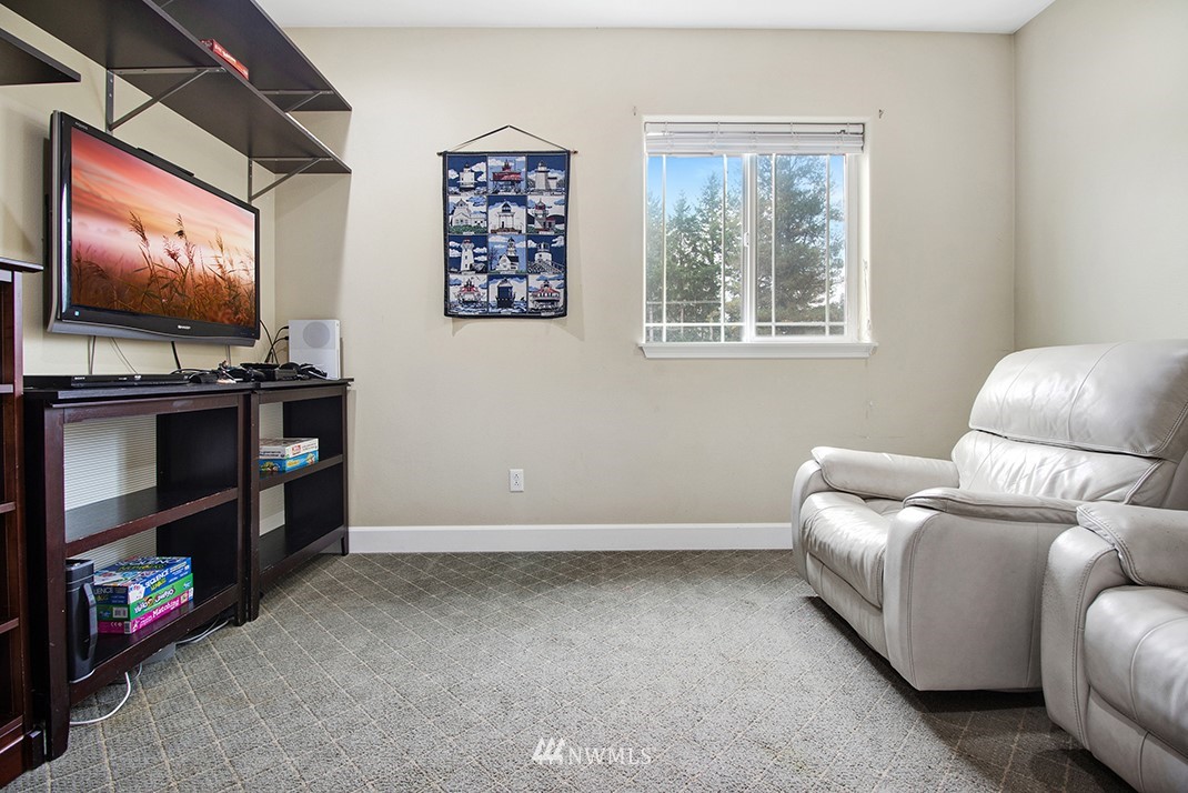 19412 43rd Avenue Southeast Bothell, WA 98012 - Photo 15 of 25 Gallery Image 15