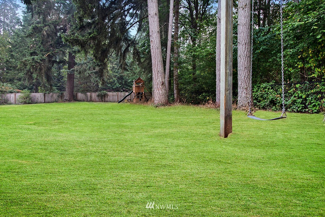 19412 43rd Avenue Southeast Bothell, WA 98012 - Photo 22 of 25 Gallery Image 22