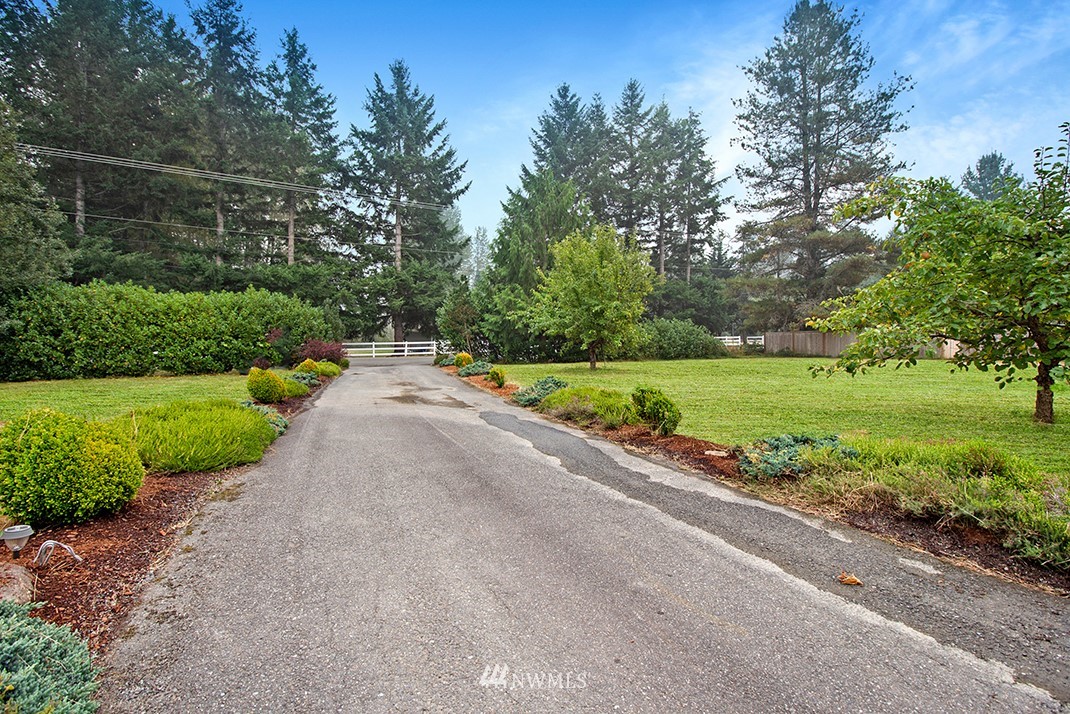 19412 43rd Avenue Southeast Bothell, WA 98012 - Photo 23 of 25 Gallery Image 23
