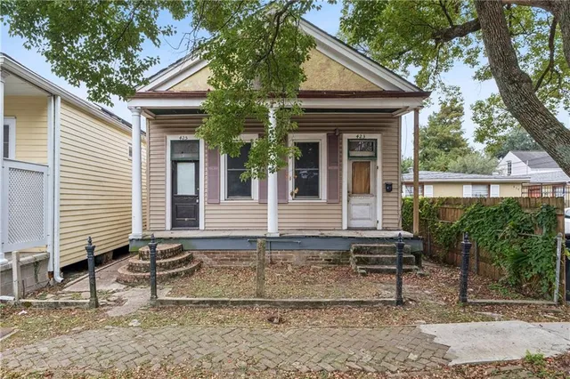 $249,500 | 423 Fern Street, New Orleans, LA 70118