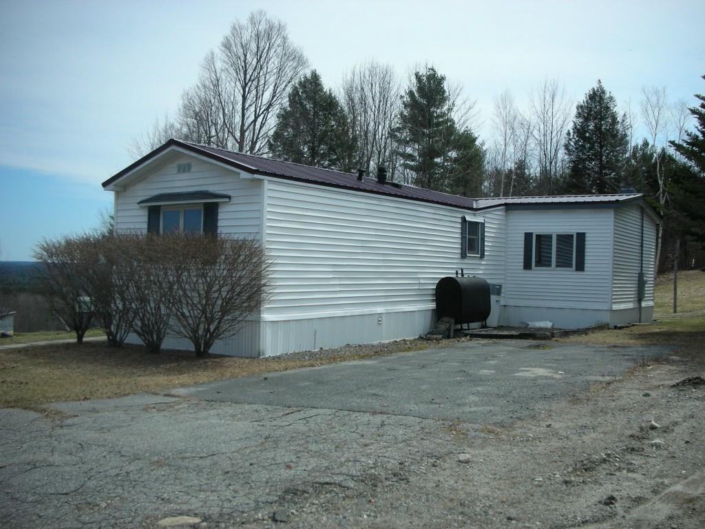 12 Wing Hill Road Manchester, ME 04351 - Photo 4 of 14 Photo