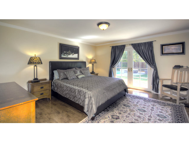 269 Montclair Road Los Gatos, CA 95032 - Photo 3 of 13 Gallery Image 3