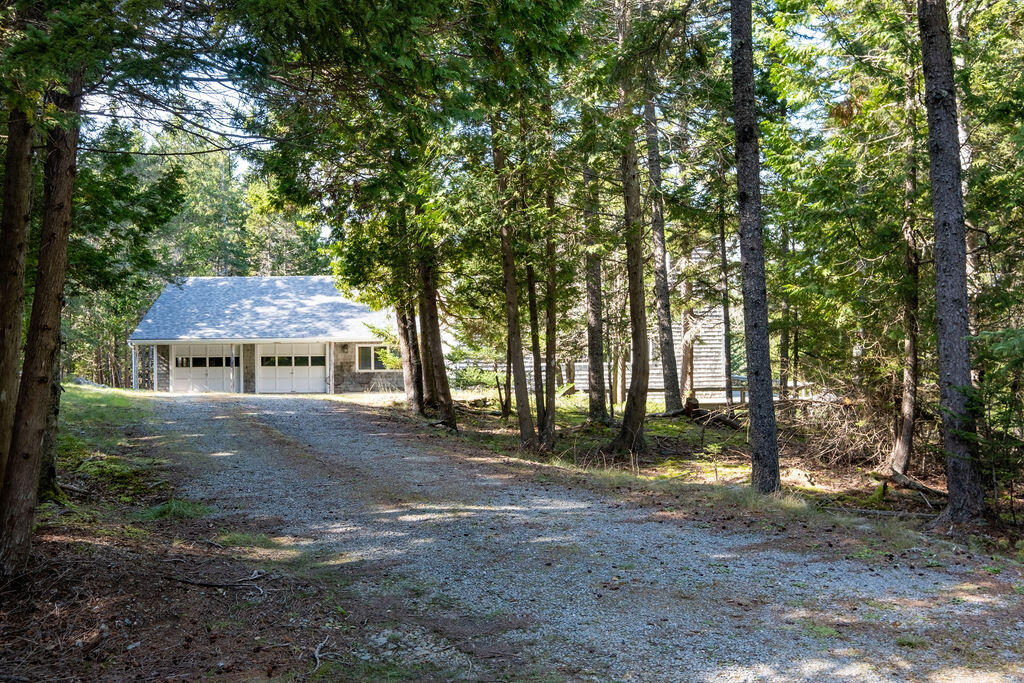 263 Eggemoggin Road Deer Isle, ME 04650 - Photo 51 of 59 LaRoccaLane-49