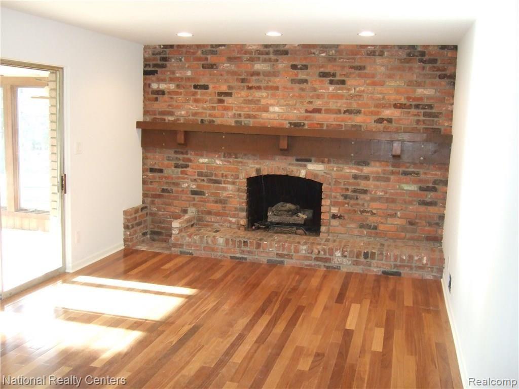 16223 Riverside Street Livonia, MI 48154 - Photo 16 of 62