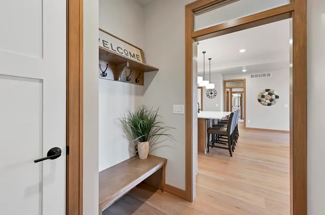 $679,900 | 1629 North Honeysuckle Drive, De Pere, WI 54115