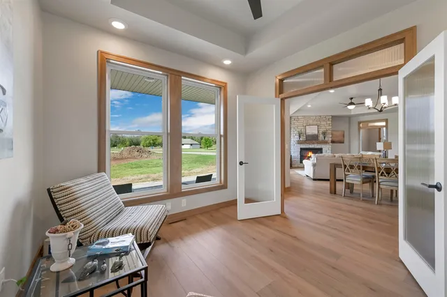 $679,900 | 1629 North Honeysuckle Drive, De Pere, WI 54115