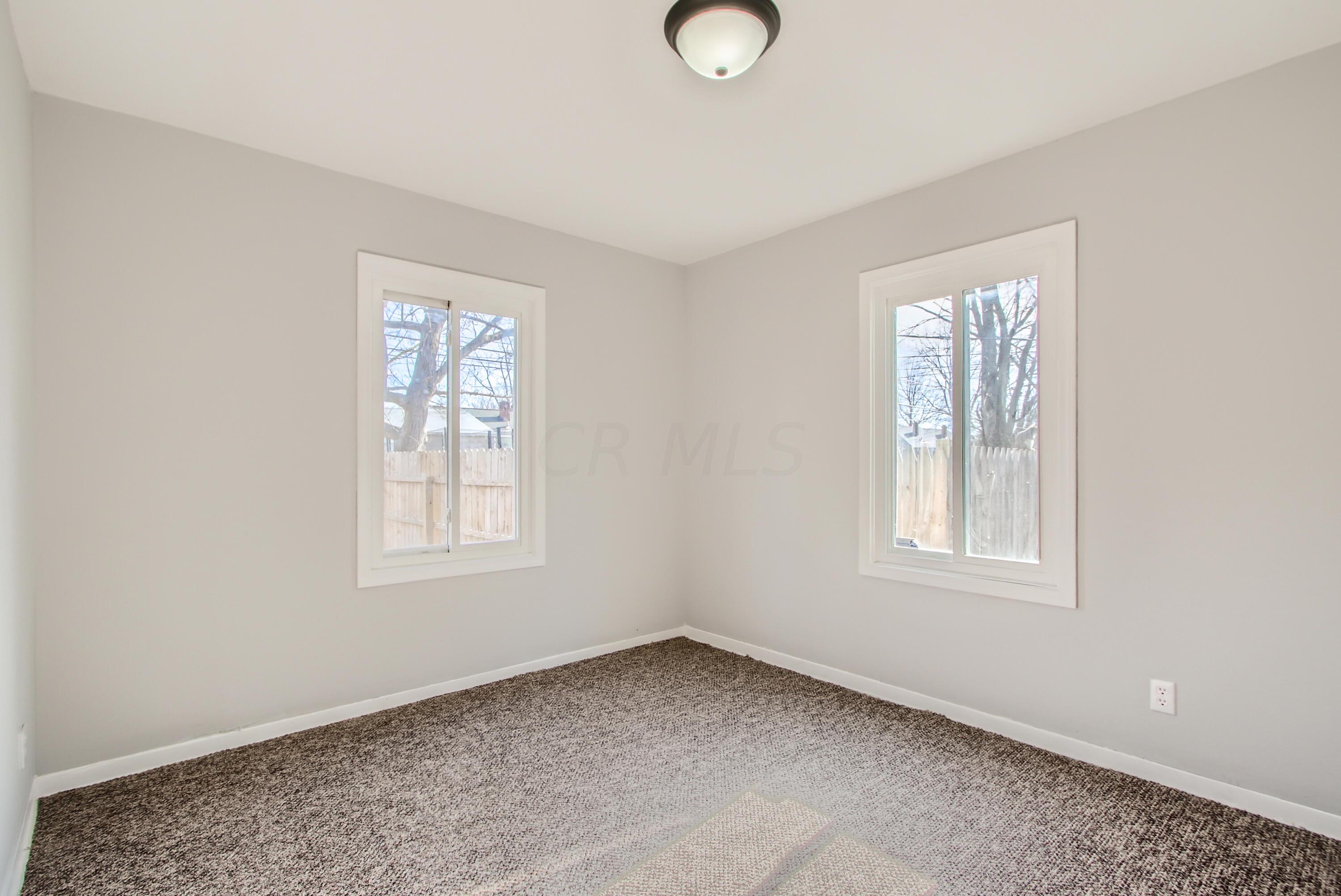 2248 Howey Road Columbus, OH 43211 - Photo 10 of 14 10 Bedroom