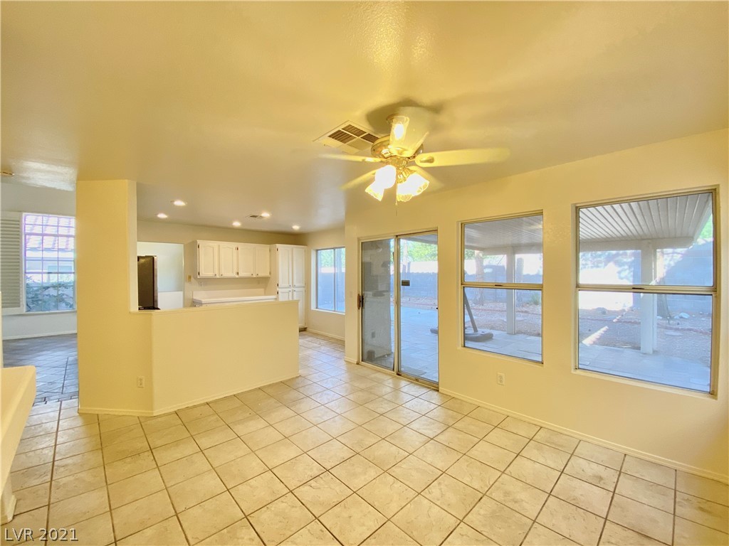 30 Knightsboro Road Henderson, NV 89074 - Photo 8 of 29