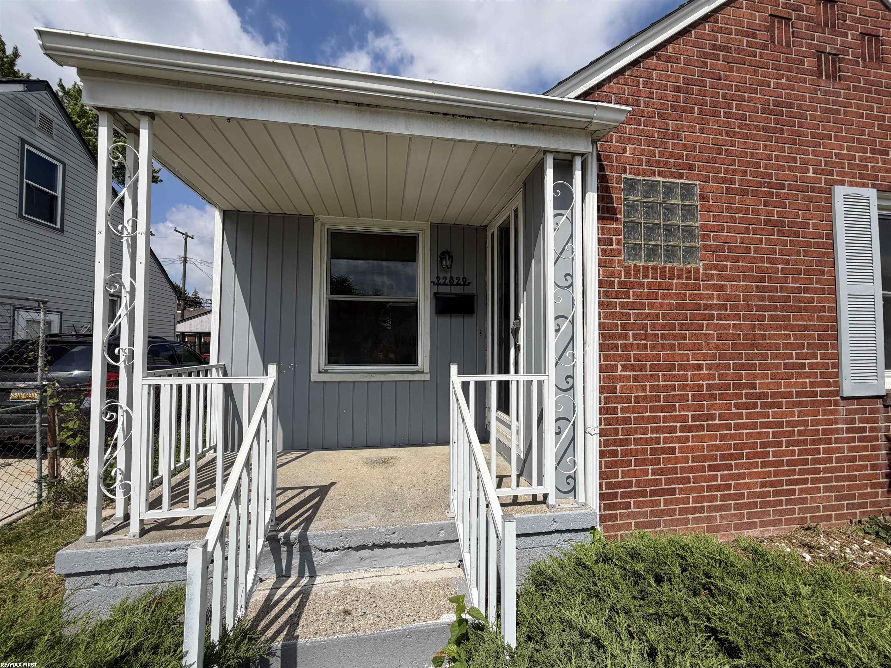 22829 Normandy Avenue Eastpointe, MI 48021 - Photo 6 of 35