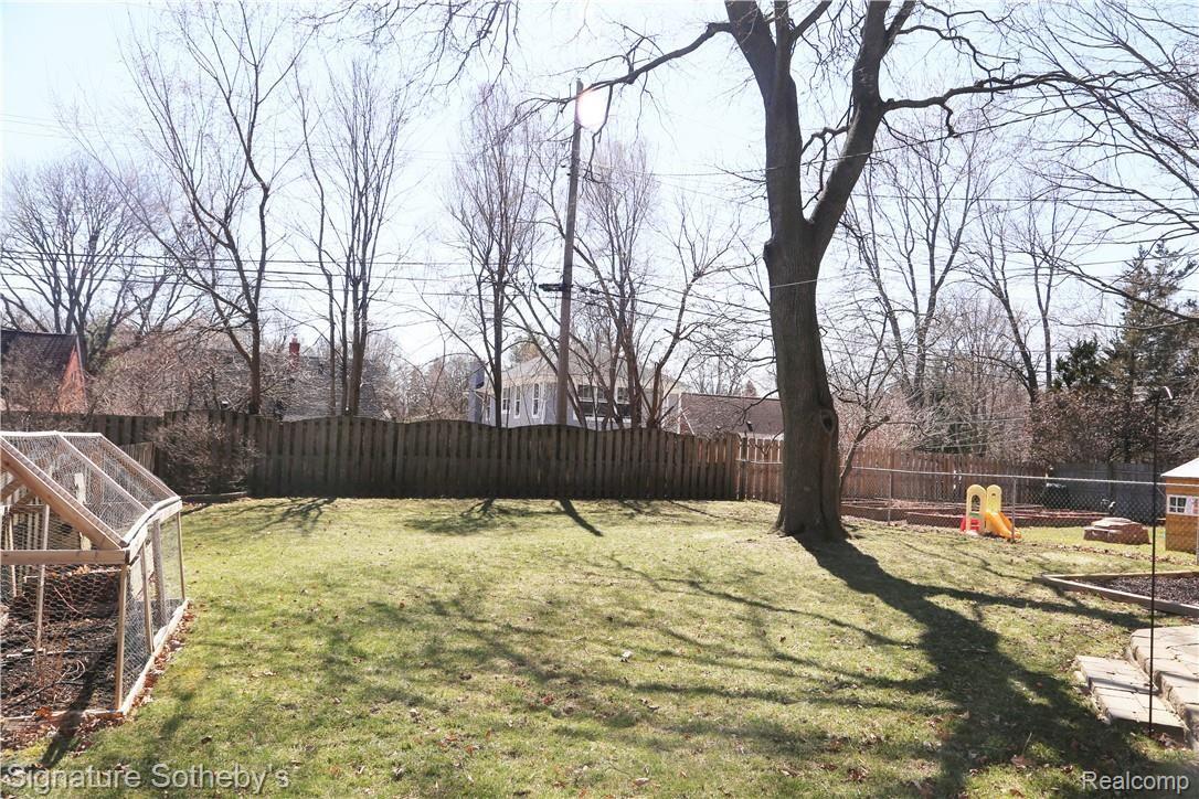 417 West Webster Road Royal Oak, MI 48073 - Photo 18 of 18 17.JPG