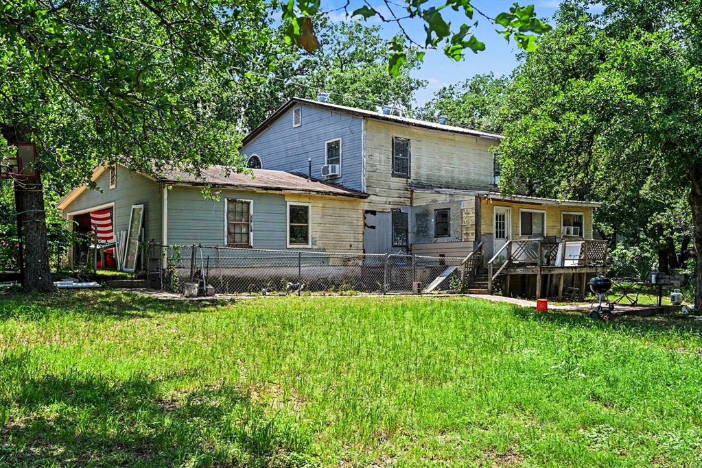 7184 Base Street Azle, TX 76020 - Photo 2 of 16