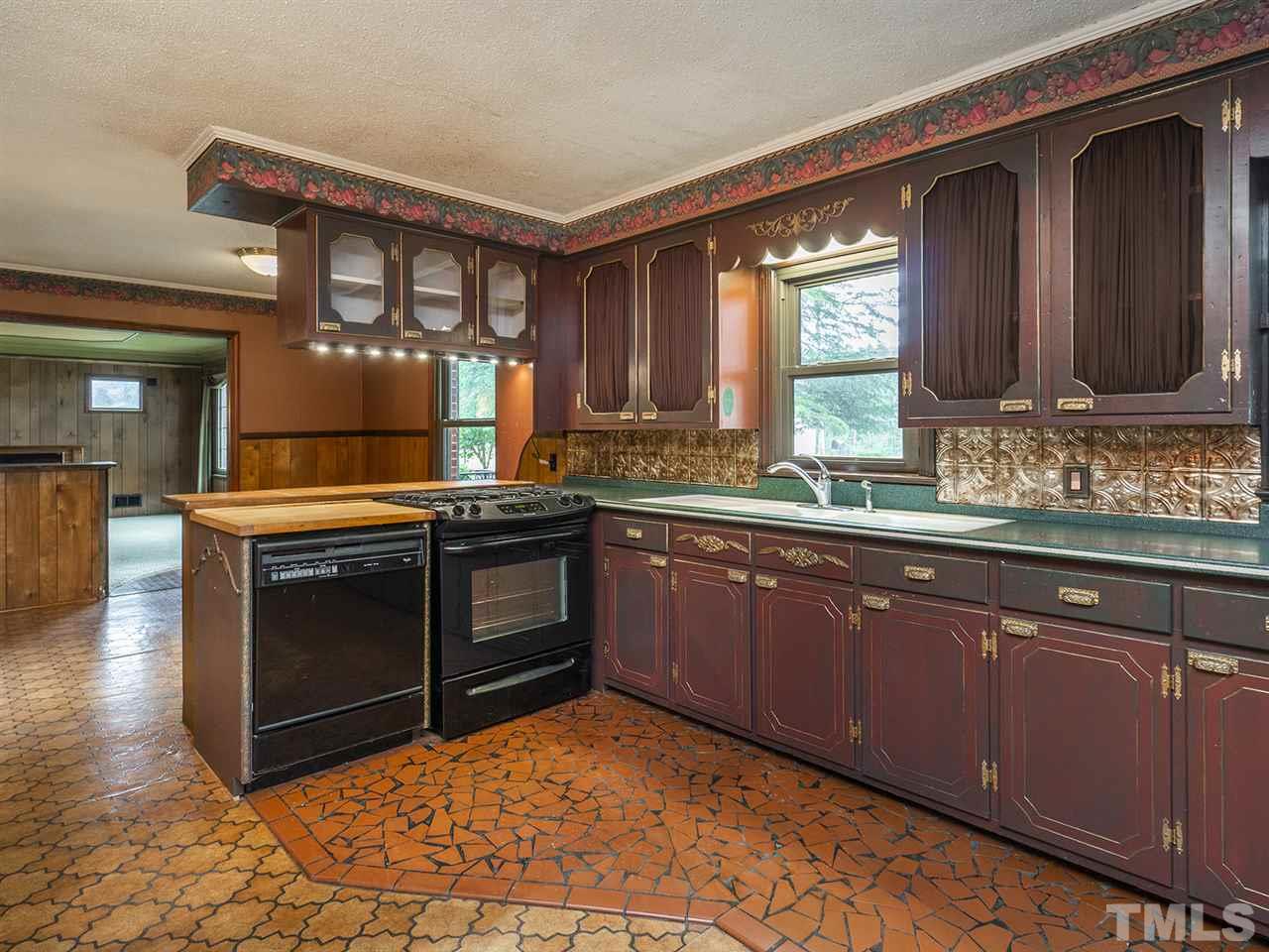 330 Boone Road Burlington, NC 27217 - Photo 7 of 30 Gallery Image 7