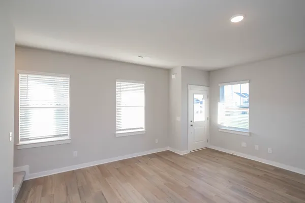 $2,075 | 2217 Hospitality Lane, Murfreesboro, TN 37128