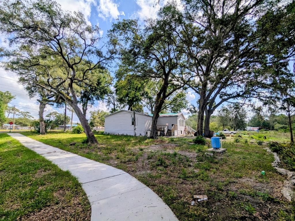 12406 Hudson Avenue Hudson, FL 34669 - Photo 3 of 23