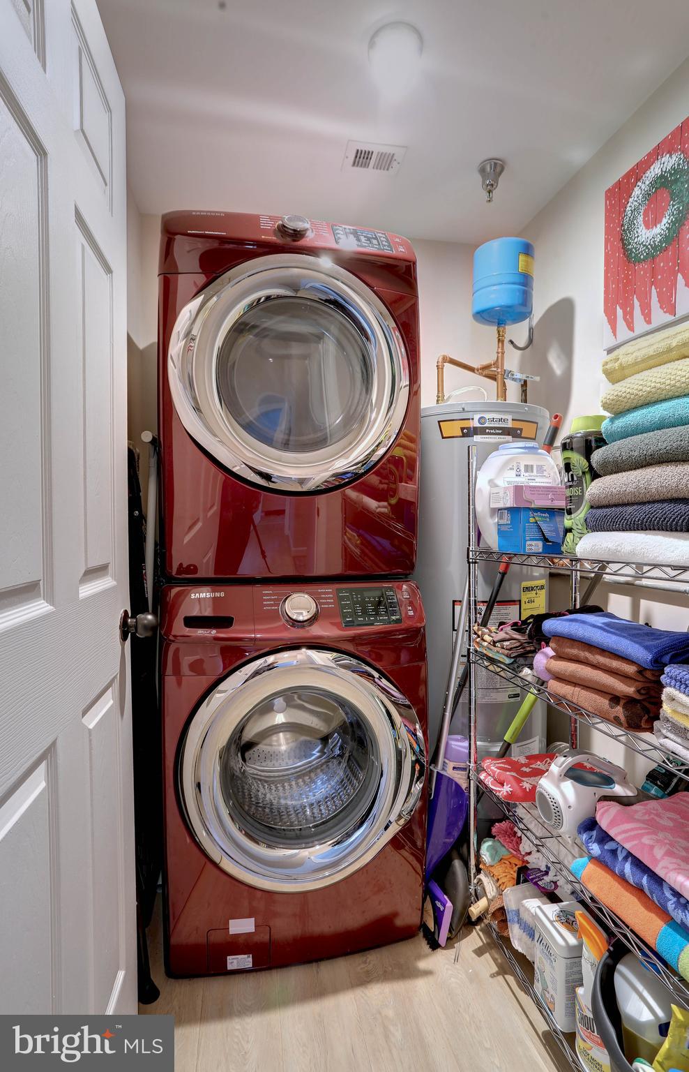 602 Moonglow Road, Unit 302 Odenton, MD 21113 - Photo 24 of 24 a utility room with dryer and washer