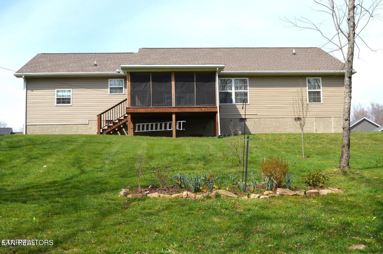 289 Deerfield Road Crossville, TN 38555 - Photo 28 of 31 Gallery Image 28