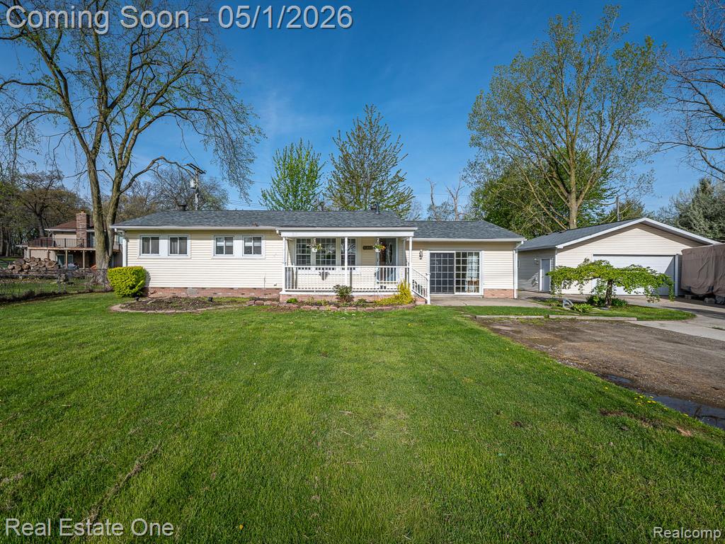 18338 Olmstead Riverview, MI 48193 - Photo 1 of 28