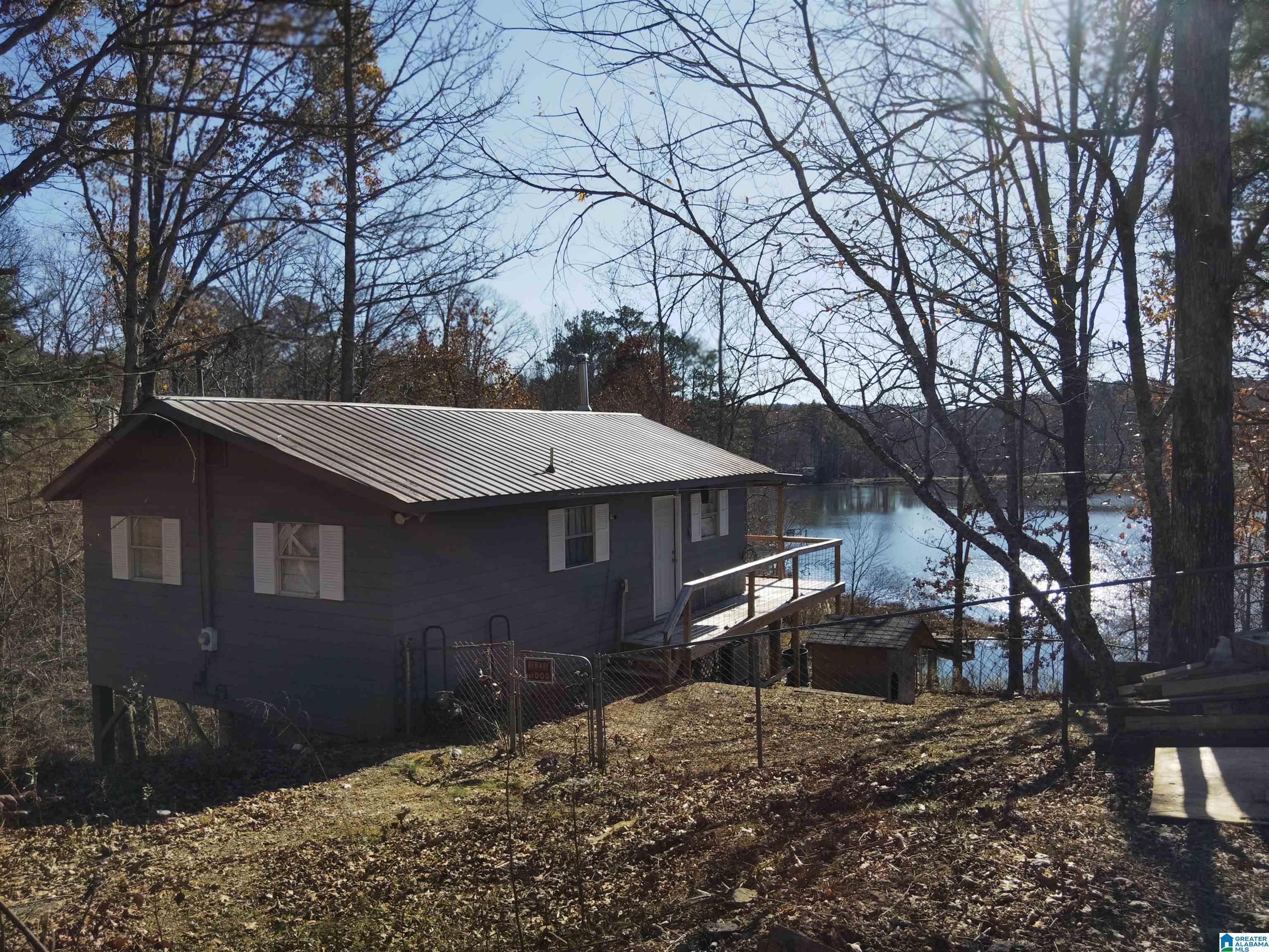 201 Lakeview Drive Oneonta, AL 35121 - Photo 1 of 18