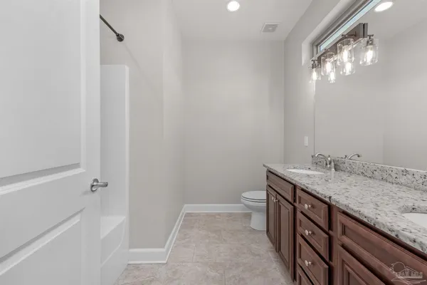 $2,200 | 3514 Mossy Oak Villas Circle, Pensacola, FL 32514