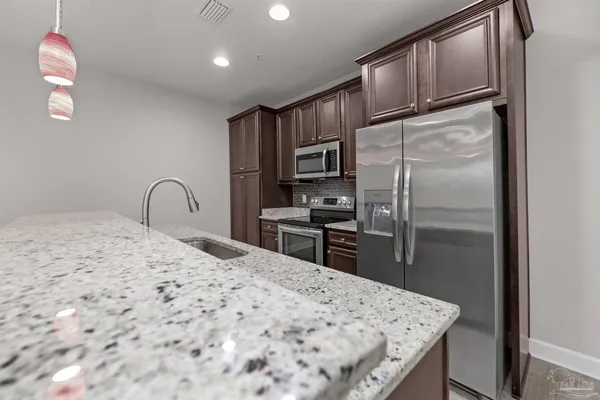 $2,200 | 3514 Mossy Oak Villas Circle, Pensacola, FL 32514
