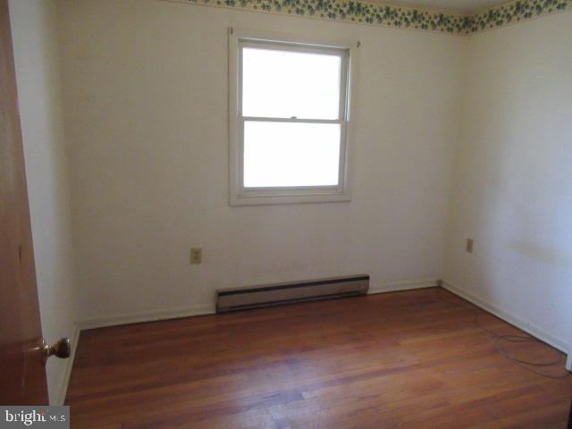 8049 Chestnut Grove Road Frederick, MD 21701 - Photo 14 of 35 Bedroom 1