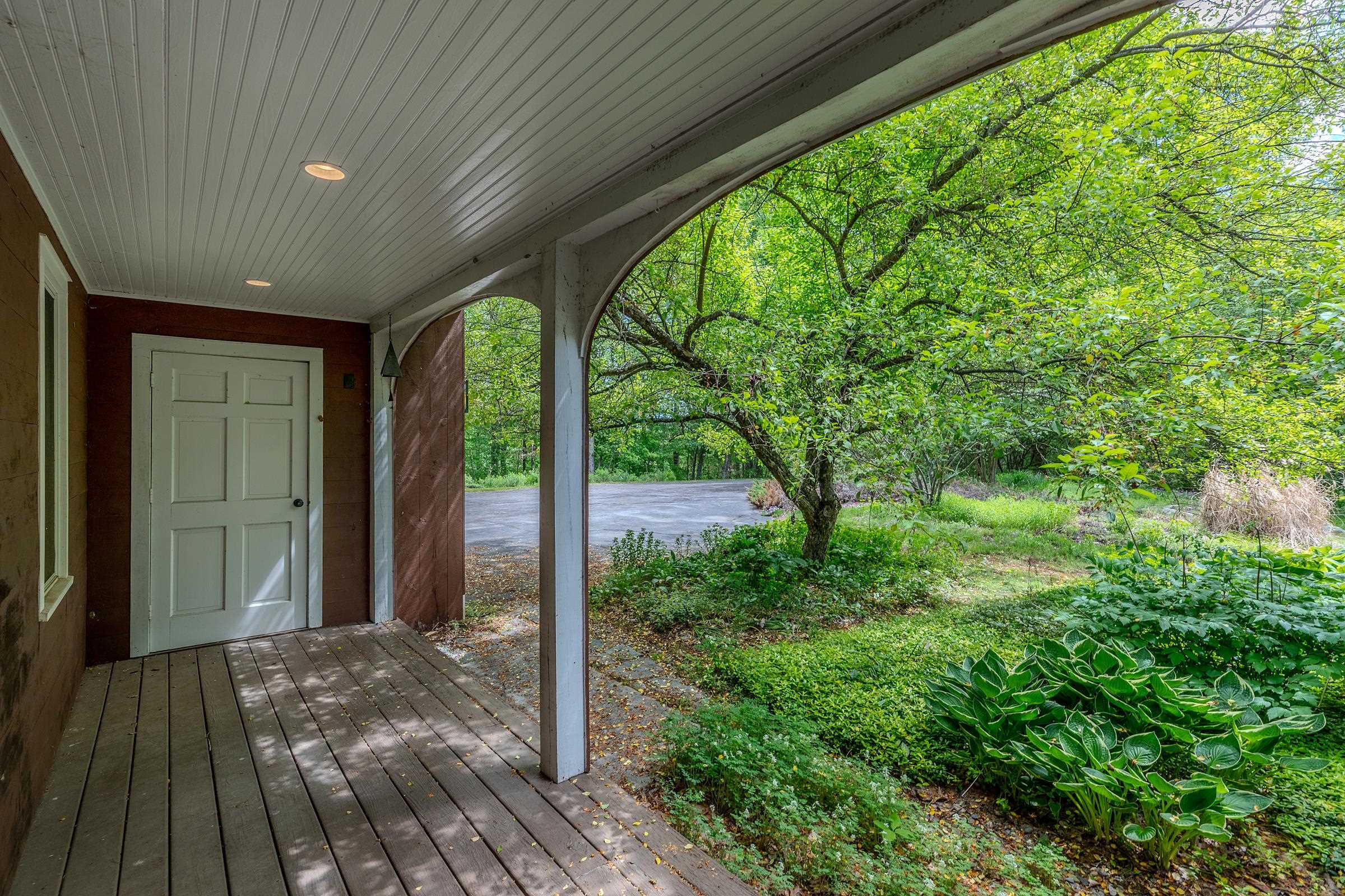 223 Coach Road Chester, VT 05143 - Photo 5 of 44