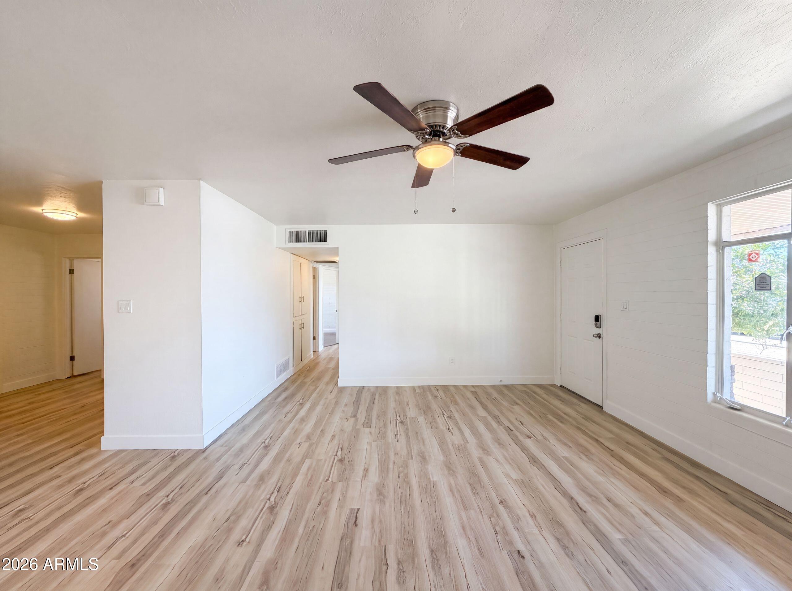 3132 West Bethany Home Road Phoenix, AZ 85017 - Photo 8 of 20 listing_7