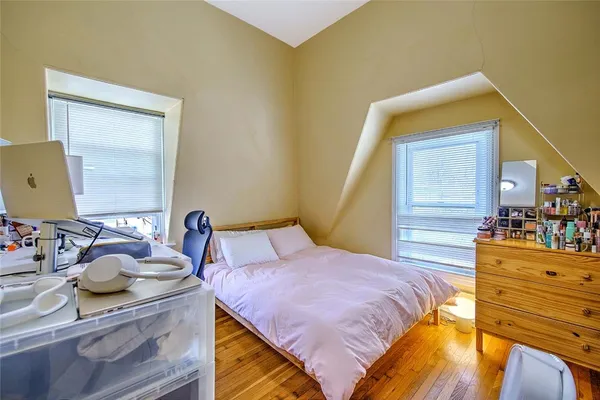 $395,000 | 370 Thayer Street, Unit 6, Providence, RI 02906