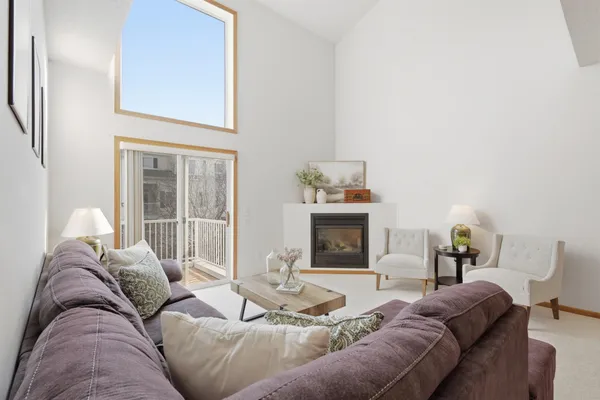 $250,000 | 3762 Abercrombie Lane, Stillwater, MN 55082