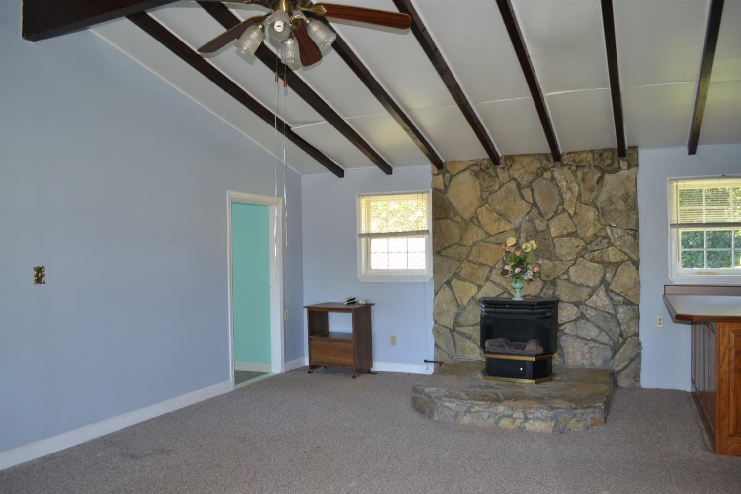 336 Lakeview Point Road Harrodsburg, KY 40330 - Photo 13 of 28 Listing Photo