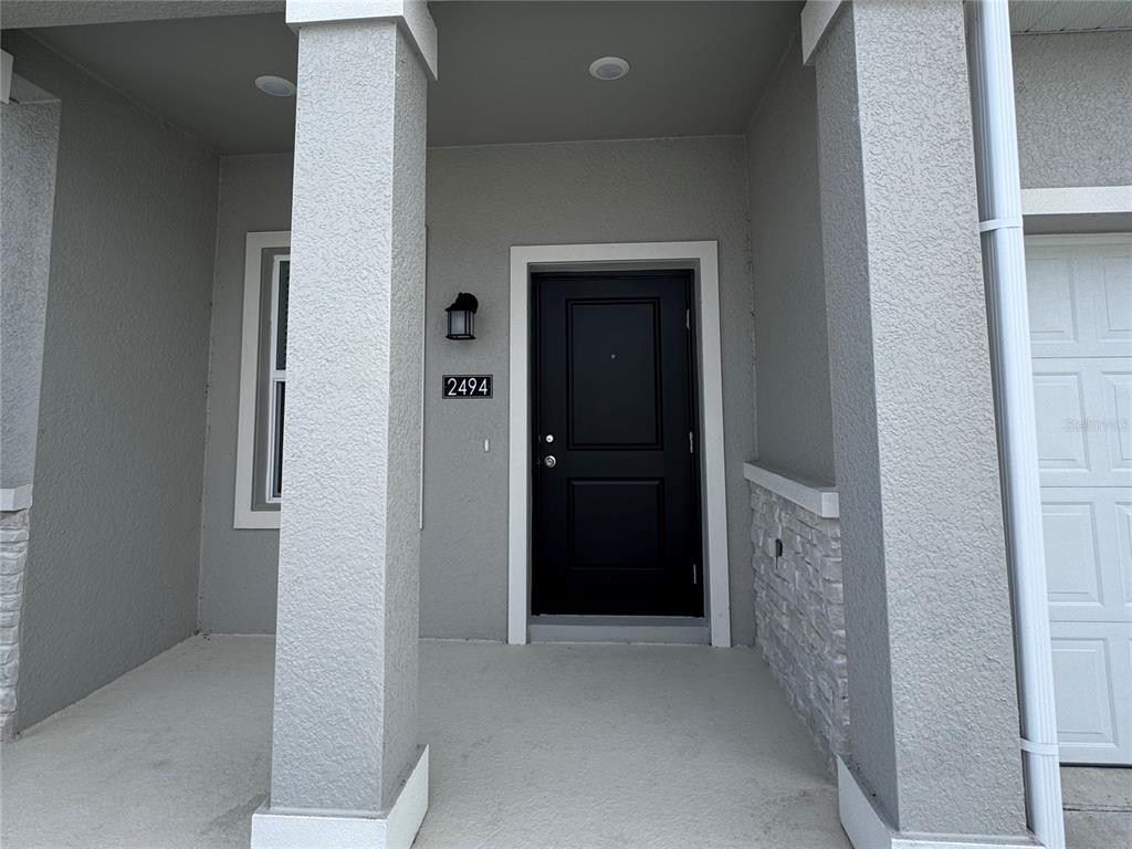 2494 Skyline Loop Kissimmee, FL 34758 - Photo 3 of 24