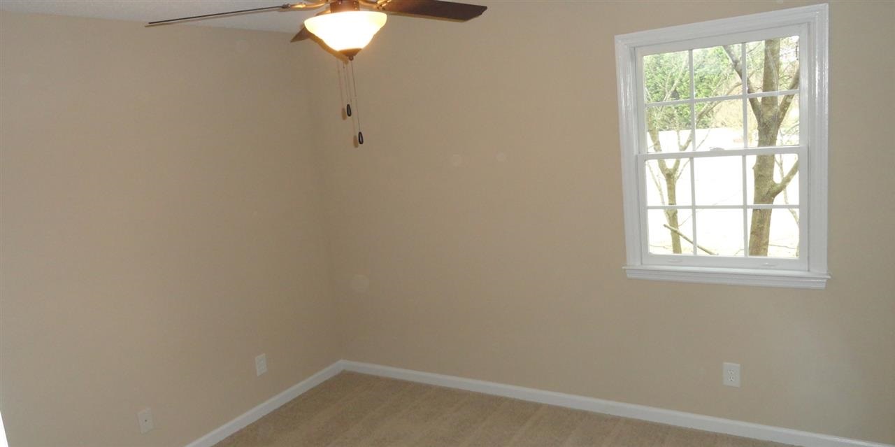 107 Sandy Ridge Road Dunn, NC 28334 - Photo 12 of 25 Gallery Image 12