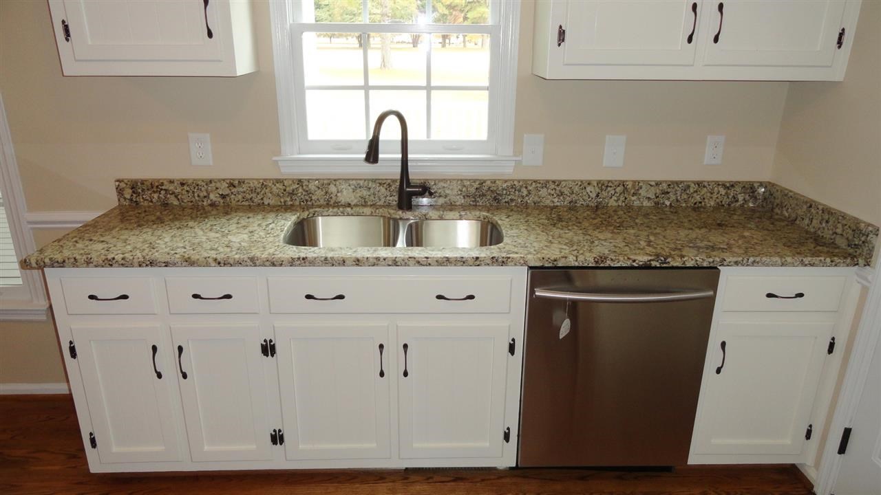 107 Sandy Ridge Road Dunn, NC 28334 - Photo 18 of 25 Gallery Image 18