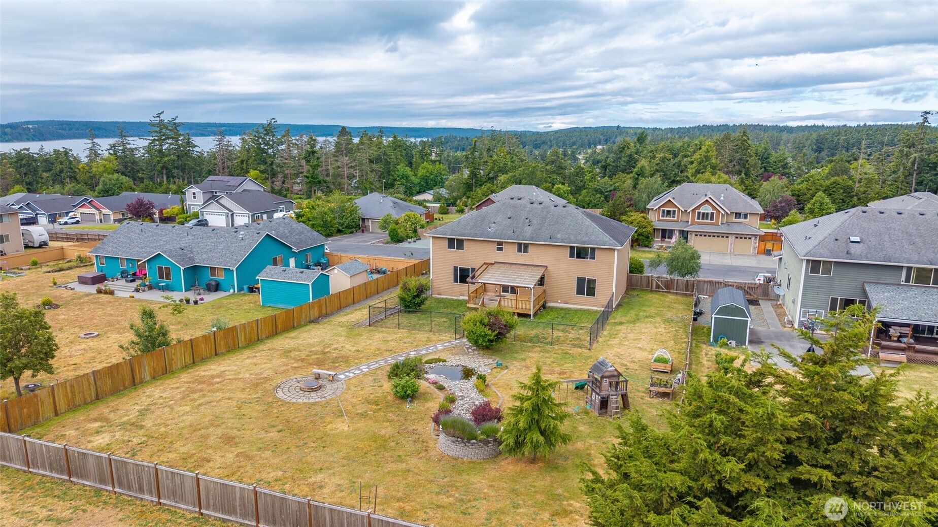1033 Lyle Ridge Circle Oak Harbor, WA 98277 - Photo 35 of 37